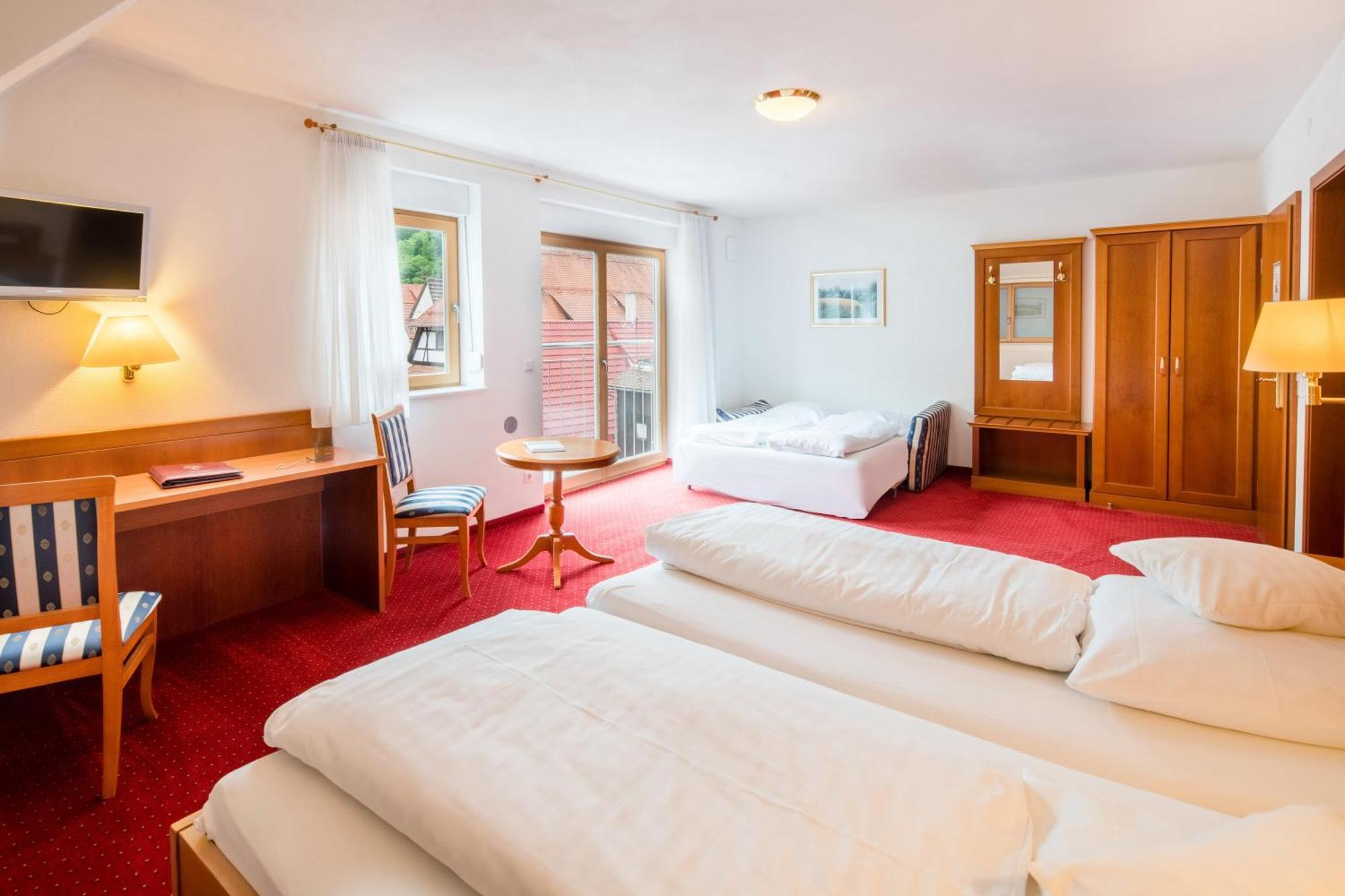 Hotel-Restaurant Ochsen Blaubeuren Room photo